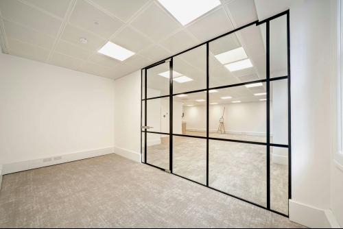 13 St. Swithin's Lane, City, London, EC4N