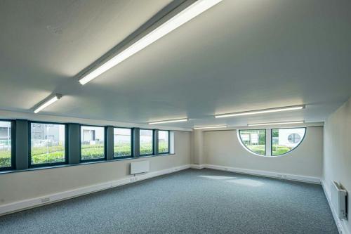 Grosvenor Grange Business Park, Warrington, WA1