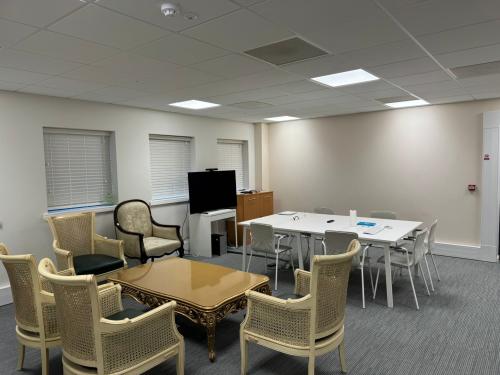 Unit 1, Orbital Centre, Southend Road, Woodford Green, IG8