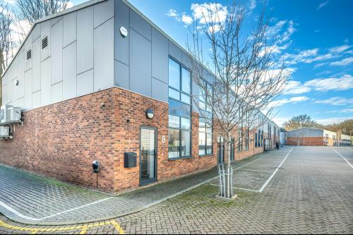 Unit 8, Heyworth Business Park, Guildford, GU3