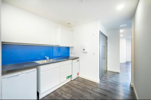 Unit 8, Heyworth Business Park, Guildford, GU3