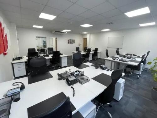 2 Bath Place, Shoreditch, London, EC1V