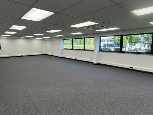Unit 11, Hillmead Industrial Estate, Marshall Road, Swindon, SN5