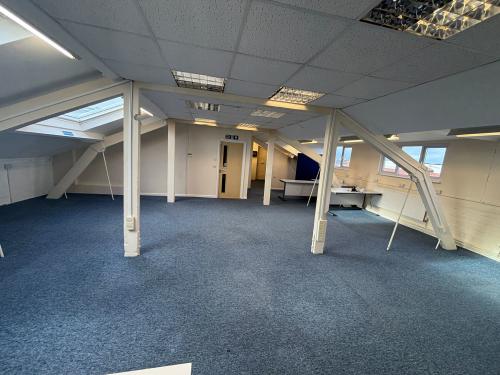 Unit T2, The Millhouse Centre, Mill Road, Totton, Southampton, SO40