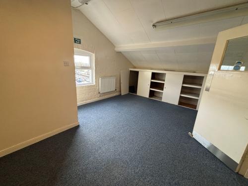 Unit T2, The Millhouse Centre, Mill Road, Totton, Southampton, SO40