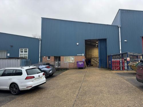 Unit D, Sands Industrial Estate, Progress Road, High Wycombe, HP12
