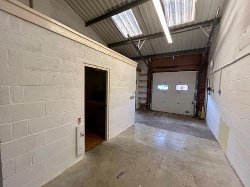 Unit 3 Worlds End, Langley Business Court, Beedon, Newbury, RG20