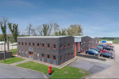 Unit 12, Crendon Industrial Park, Field End, Long Crendon, Thame, HP18
