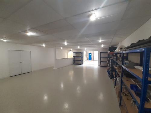 Unit 2 Sun, Valley Business Park, Winnall Close, Winchester, SO23
