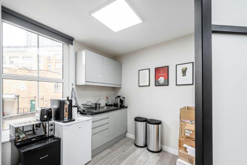 213 City Road, Old Street, London, EC1V