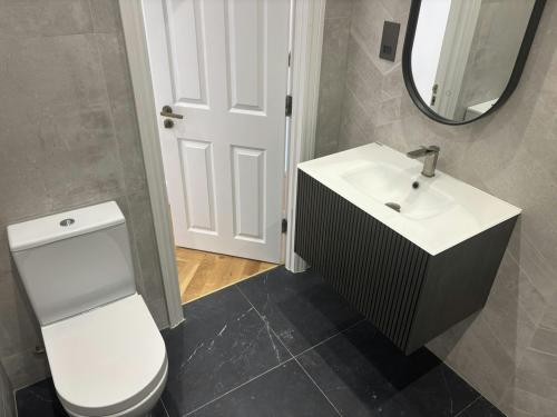 7 High Street, Windsor, SL4
