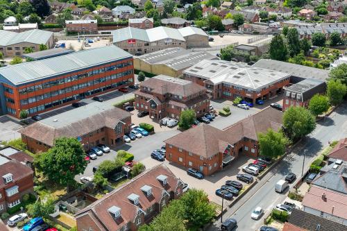 Regency House, Mere Park, Dedmere Road, Marlow, SL7