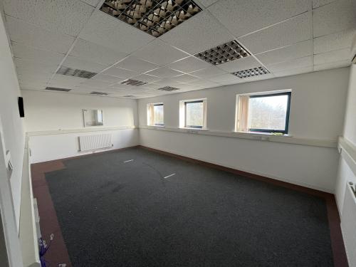 Unit 3 Highdown House, 11 Cecil Pashley Way, Shoreham Airport, Shoreham, BN43