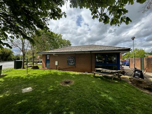 Unit 31 a, Shrivenham Hundred Business Park, Majors Road, Watchfield, SN6