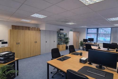 Unit 11 Foundry Court, Foundry Lane, Horsham, RH13