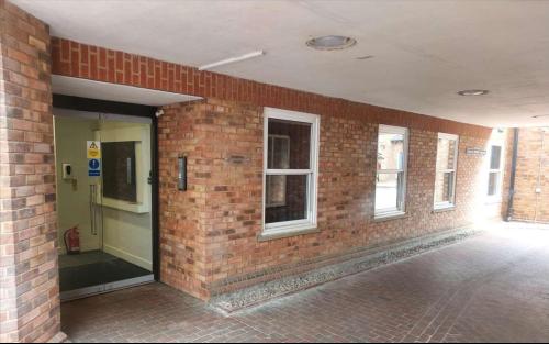 Dowding House, Coach & Horses Passage, Tunbridge Wells, TN2