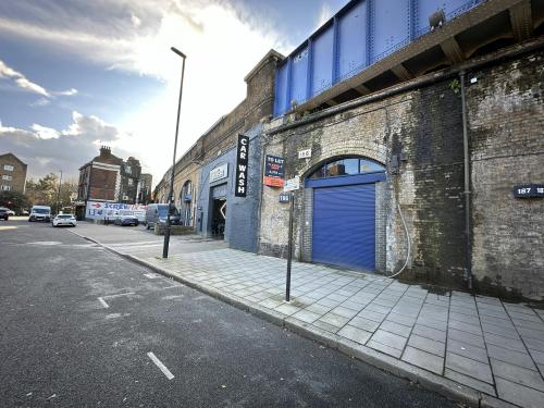 Arch 186 Hercules Road, Waterloo, London, SE1