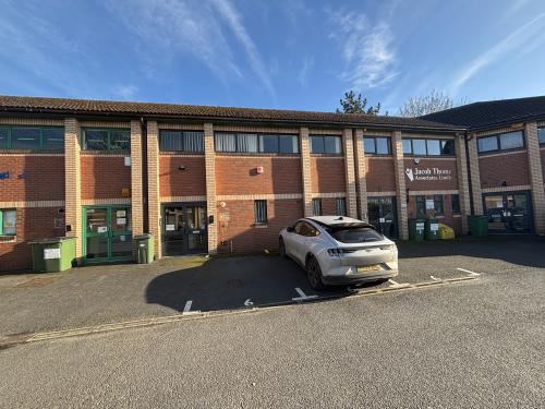 Unit 6, Westleigh Business Park, Winchester Avenue, Blaby, Leicester, LE8