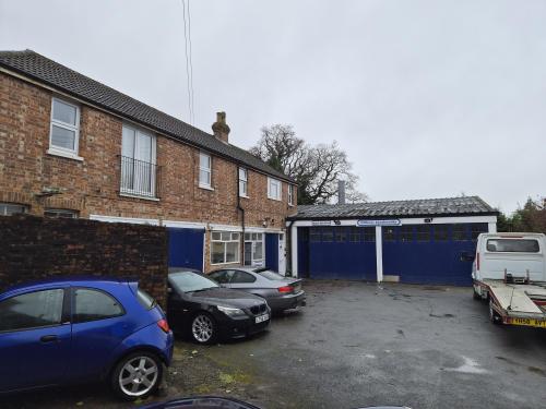 Marlborough Garage, Mount Ephraim, Tunbridge Wells, TN4