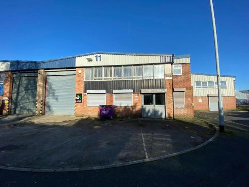 Unit 11, Lockwood Close, Leeds, LS11