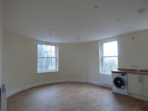 Flat 5 Lenworth House, 4 Ashford Road, Maidstone, ME14