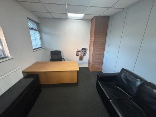 Suite 9 (Gatehouse), Whittle Estate, Cambridge Road, Whetstone, Leicester, LE8