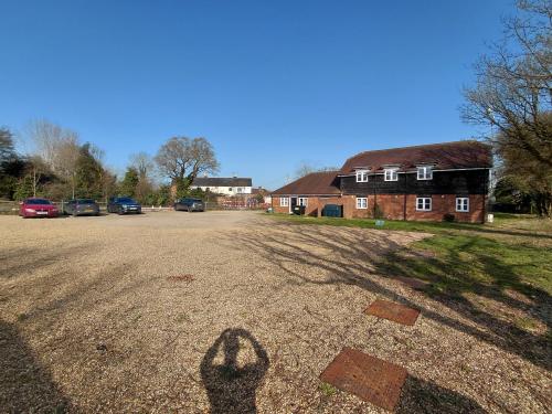 Chequers Barn, Chequers Hill, Bough Beech, Edenbridge, TN8