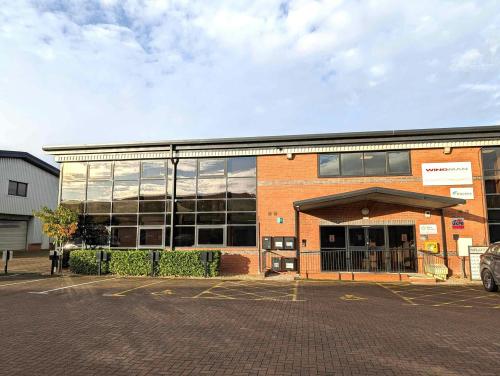 Unit 3 Harlaxton House, Newark, NG23