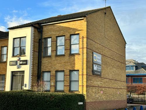 Ground Floor, 323 Kingston Road, Leatherhead, KT22