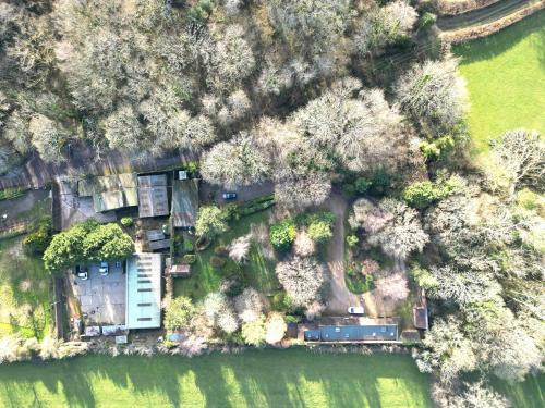Moorhurst Lane, Burleys Corner, South Holmwood, RH5