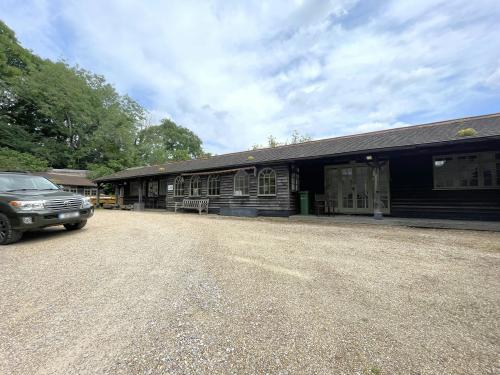Moorhurst Lane, Burleys Corner, South Holmwood, RH5