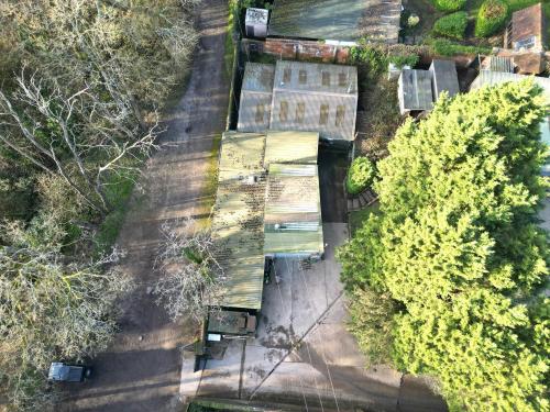 Unit 1 Burleys Corner, Moorhurst Lane, South Holmwood, RH5