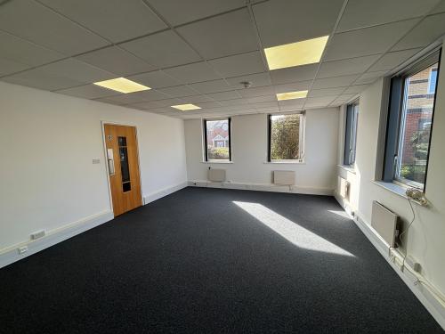 7 Midland Court, Central Park, Lutterworth, LE17
