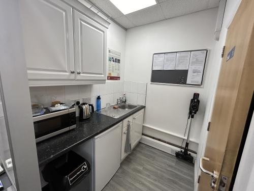 Unit 1, Mead Business Centre, 176/178 Berkhamsted Road, Chesham, HP5