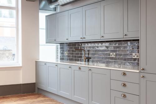 75-77 Margaret Street, Fitzrovia, London, W1W