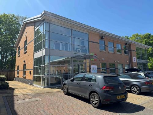 5 Victory Park, Solent Business Park, Solent Way, Whiteley, Fareham, PO15