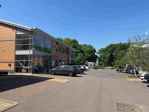 5 Victory Park, Solent Business Park, Solent Way, Whiteley, Fareham, PO15