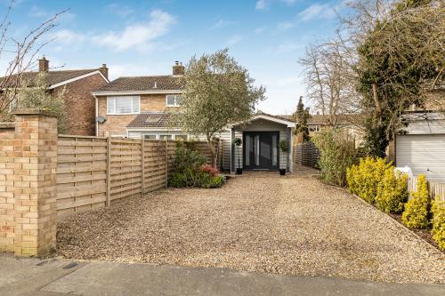59 Barrons Way, Comberton, Cambridge, CB23