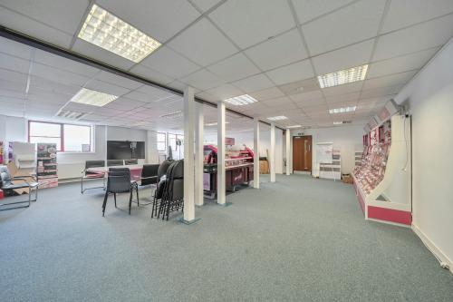 Unit 1, Bittacy Business Centre, Mill Hill, London, NW7