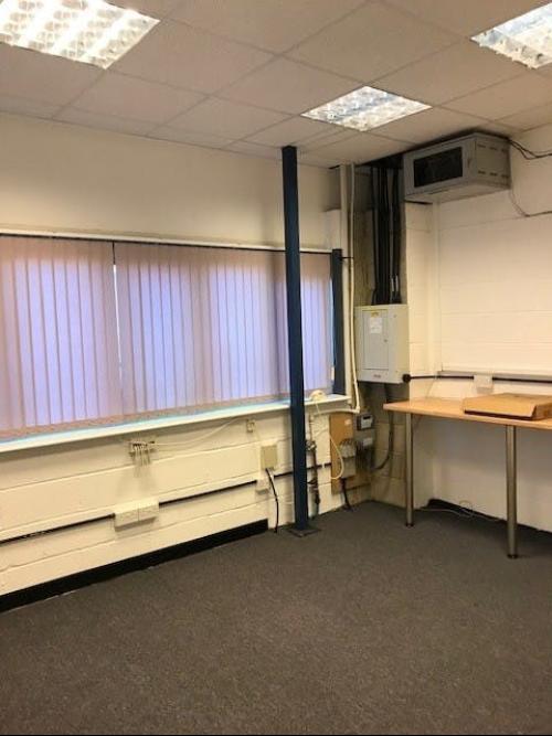 Unit 3 Beacon Court, Pitstone Green Business Park, Pitstone, LU7