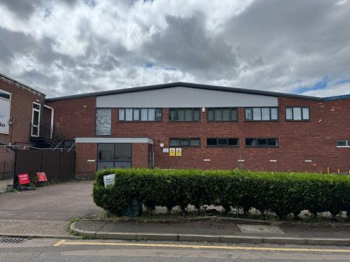 Unit D, Wedgnock Industrial Estate, Welton Road, Warwick, CV34
