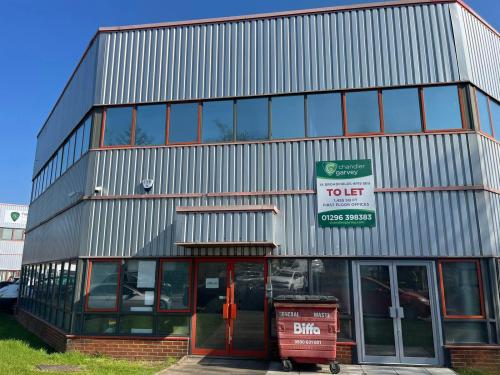 1A, Broadfields Retail Park, Broadfields Court, Aylesbury, HP19