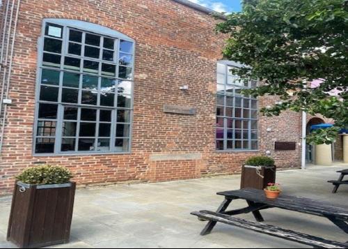 Dry Sand Foundry, The Round Foundry, 103 Water Lane, Leeds, LS11
