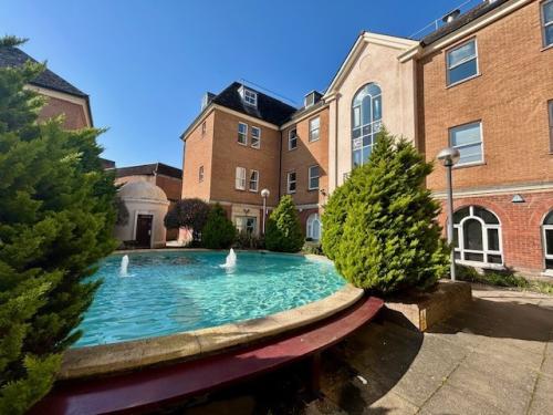 St Annes House, Oxford Street, Newbury, RG14