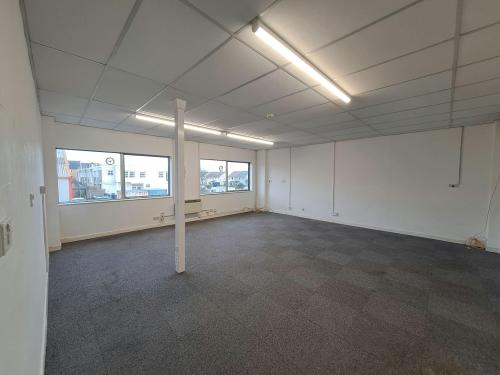Unit 2, Harbour Way Industrial Estate, Harbour Way, Shoreham, BN43