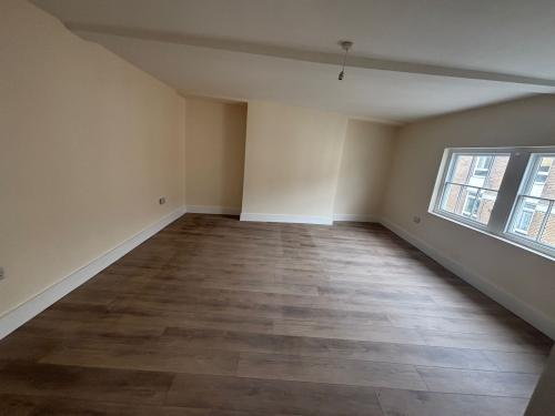 7-9 The Hundred, Romsey, SO51