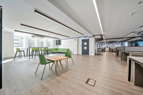 16 St. Clare Street, City, London, EC3N