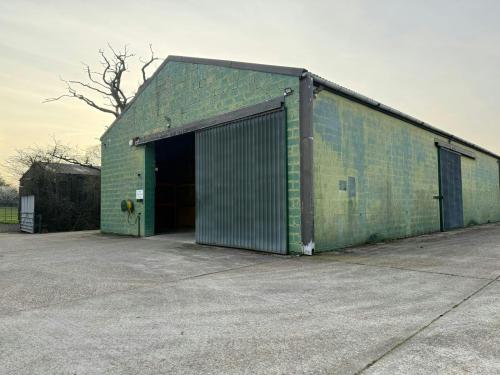 Warehouse 1 Soake Farm, Soake Road, Waterlooville, PO7