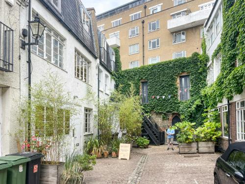5-6 Kendrick Mews, South Kensington, London, SW7