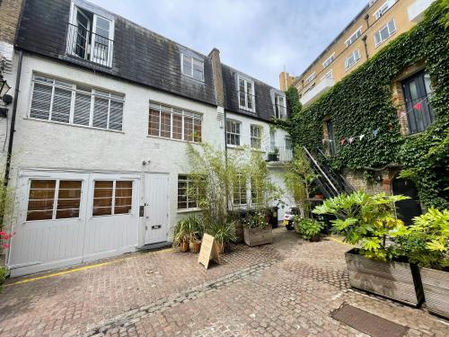 5-6 Kendrick Mews, South Kensington, London, SW7
